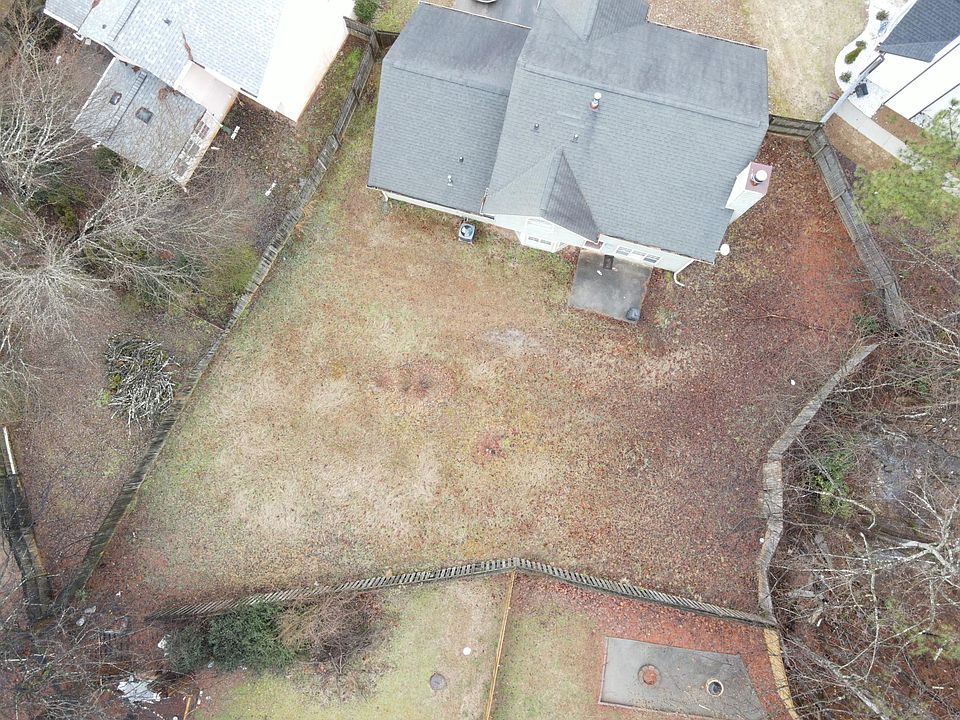 2nd image of 2800 Hartington Pl