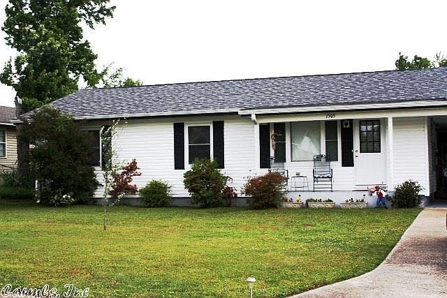 1st image of 1505 Port Arthur Ave