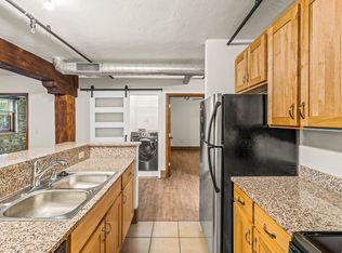 141 W Vine St, Milwaukee, WI 53212