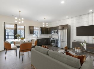 15133 Kercheval St #D, Grosse Pointe, MI 48230