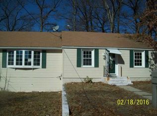 217 Norman St, Woonsocket, RI 02895