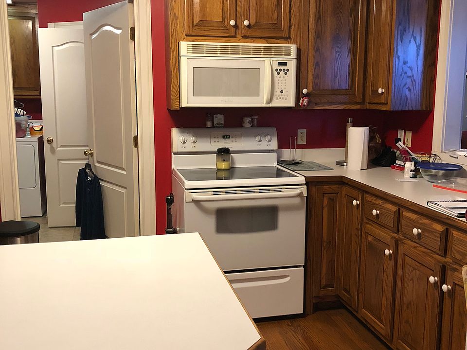 2nd image of 3363 Poplar Spring Rd