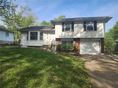 8308 Ditzler Ave, Raytown, MO, 64138