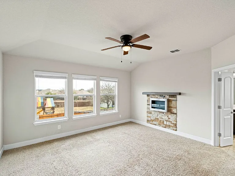 12815 Waterlily Way — Photo 30