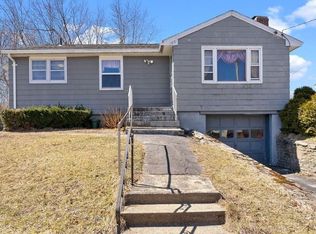 186 Saint Nicholas Ave, Worcester, MA 01606