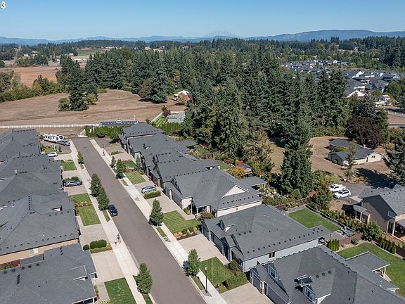 4th image of 10611 NE 92nd Ave