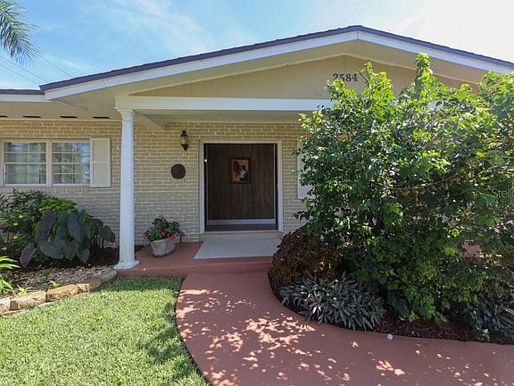 3rd image of 2584 Cherrywood Ln