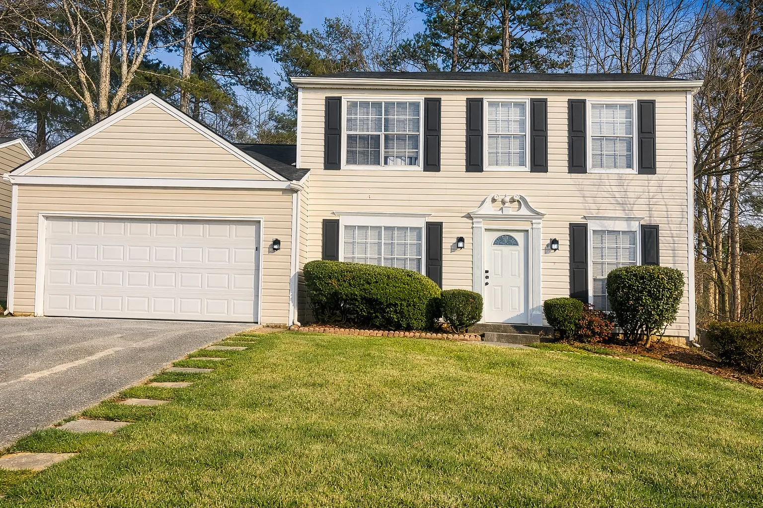 3 bed, 2.5 bath, 1500 sqft, $1,625 — Photo 1