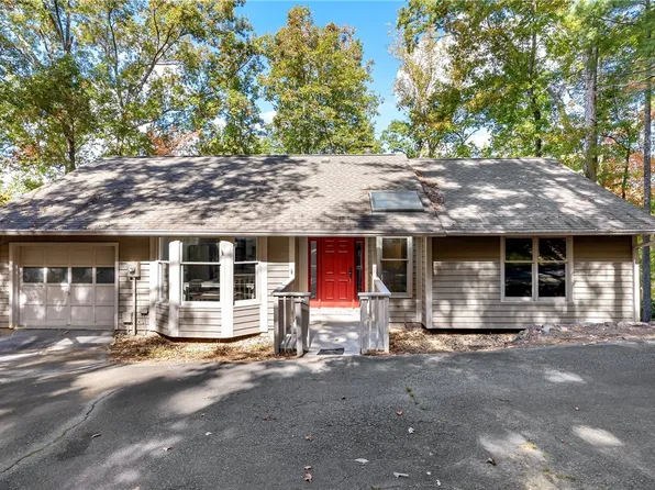 20 Mizzen Ln, Salem, SC 29676