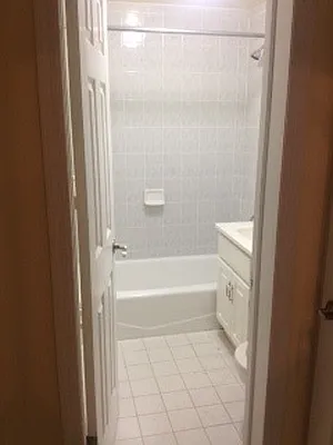 Rented by Peter Ashe | media 12