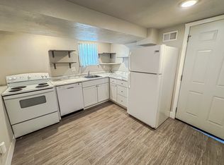 1019 W 27th St #B, Cheyenne, WY 82001