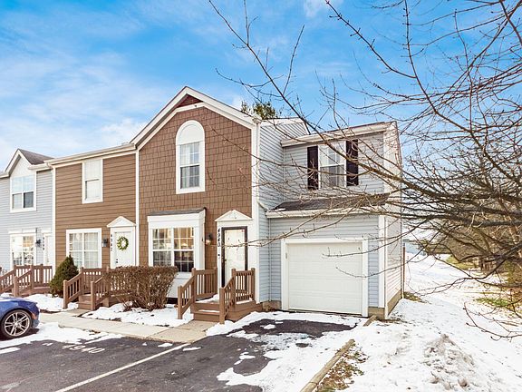 3rd image of 4940 Stoneybrook Blvd #15F