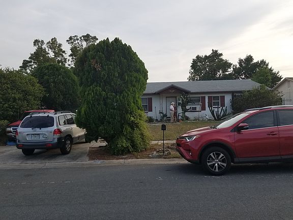 2nd image of 4852 Grovemont Pl