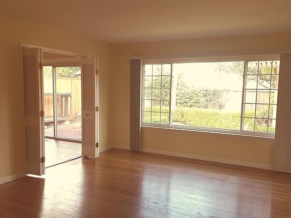 2nd image of 5075 Forest View Dr