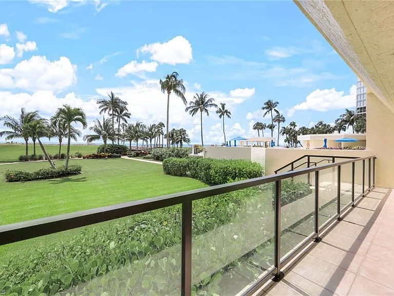 4901 Gulf Shore Blvd N #104 — Photo 14