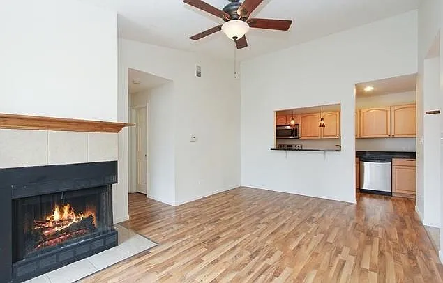 2028 N Rand Rd #201 — Photo 4