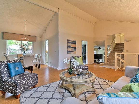 3rd image of 3076 Oldwood Ct