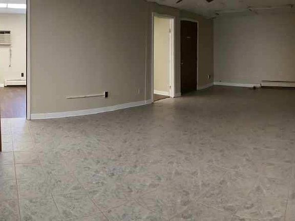 2nd image of 4185 Seneca St Suite 2