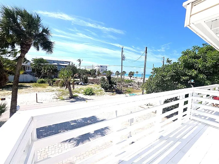 60 Beachcomber Ln #B — Photo 2