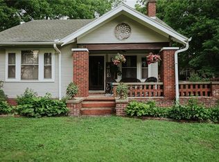 2907 Karnes Rd, Saint Joseph, MO 64506