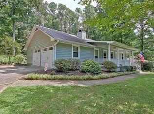 135 N Morning Dove Dr, Fayetteville, GA 30215