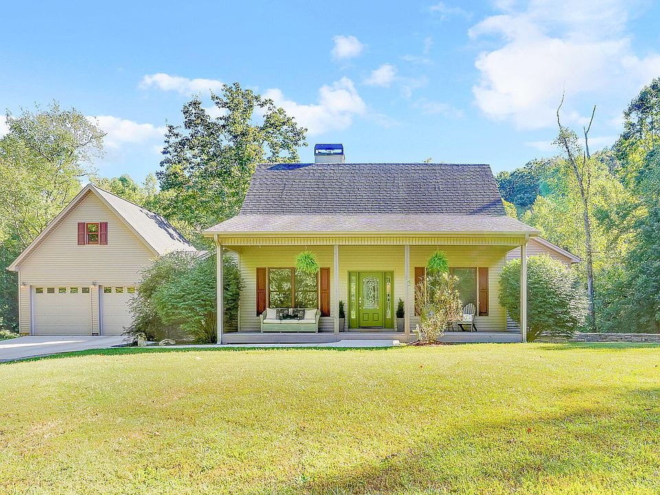 1st image of 100 Cottontail Hollow Rd