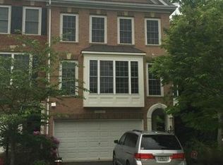 17464 Bayou Bend Cir, Dumfries, VA 22025