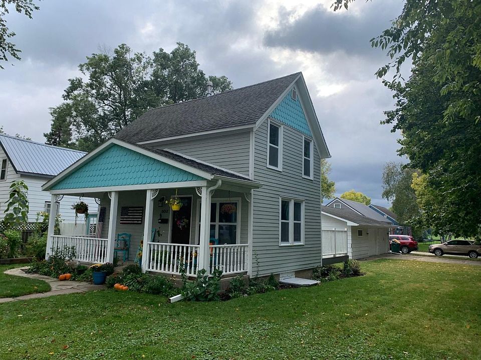1st image of 302 S Donnelly Ave