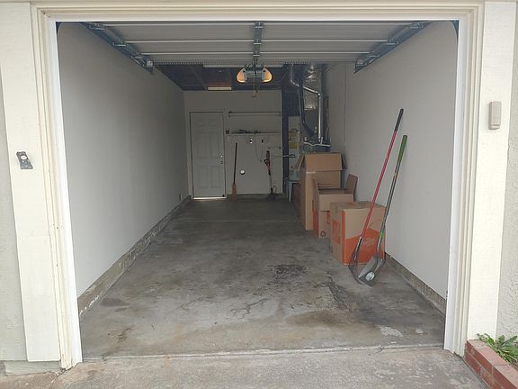3rd image of 8665 Jade Coast Dr