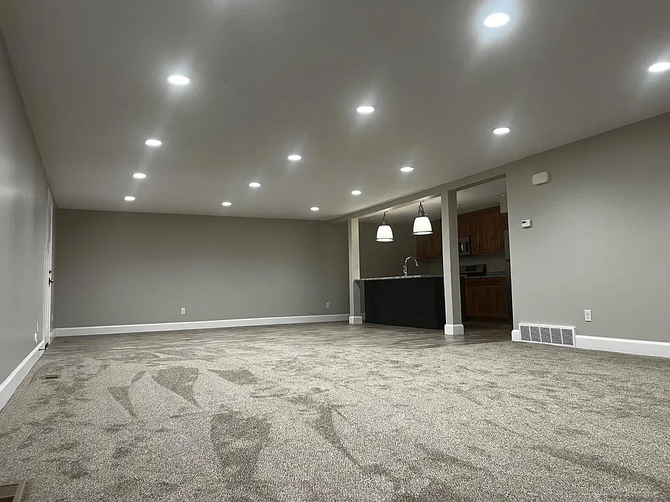 2 bed, 1800 sqft, $1,650 — Photo 4