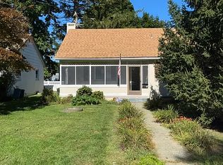 1 Dervend Cir #1, Matamoras, PA 18336