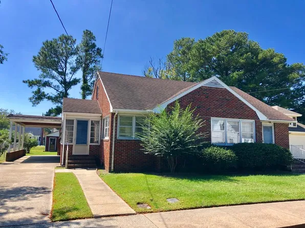 6190 Ocean Blvd, Chincoteague Island, VA 23336