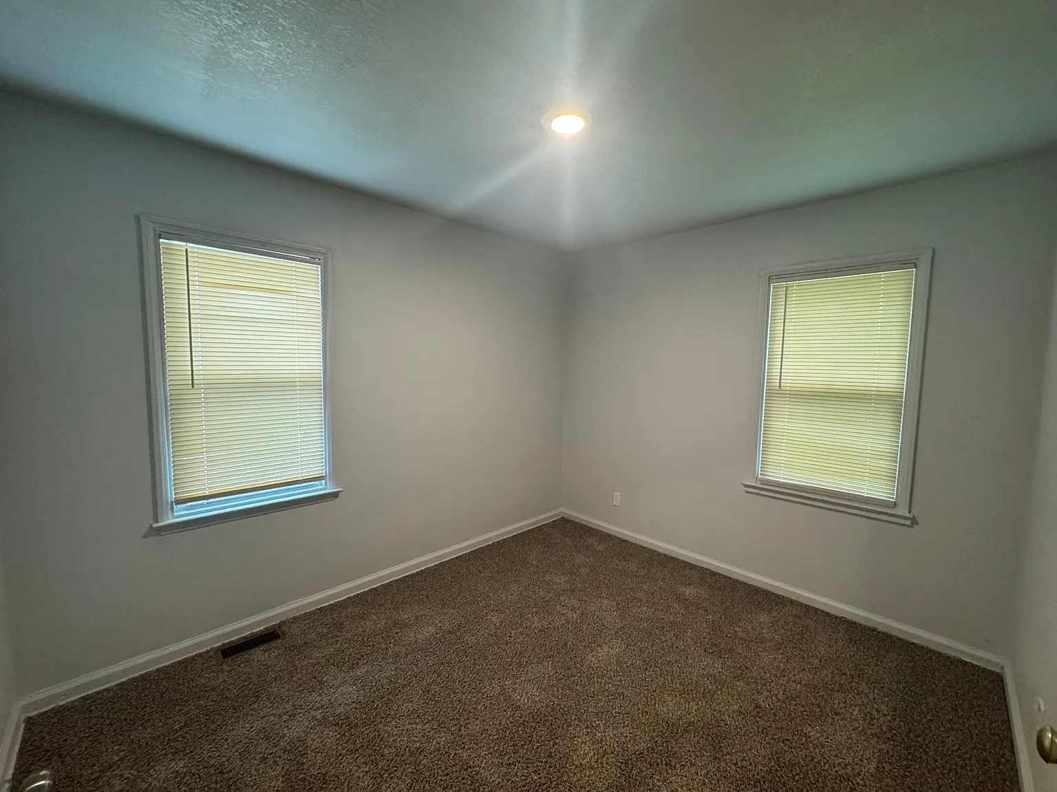 9430 Philip Street - 1 — Photo 4