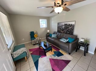 6490 Tuggle Dr #B, Buford, GA 30518