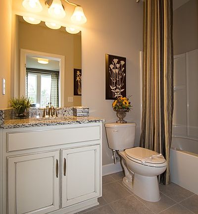 guest suite full bath