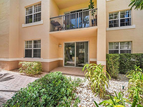 3rd image of 1805 N Flagler Drive #106