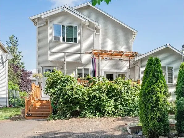 2803 SE 87th Ave, Portland, OR 97266