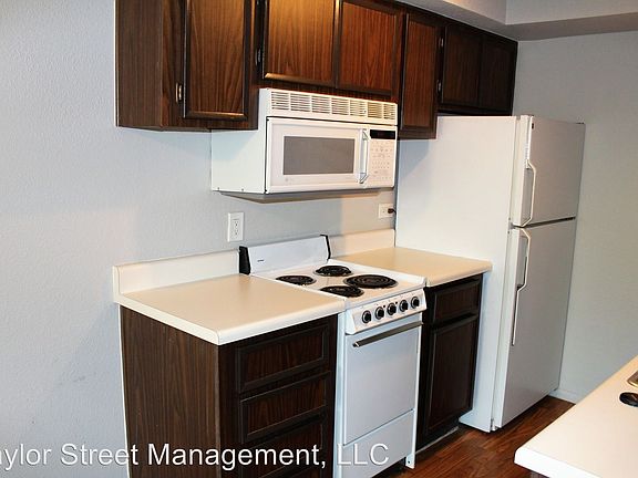 2nd image of 7350 N Via Paseo Del Sur APT N105