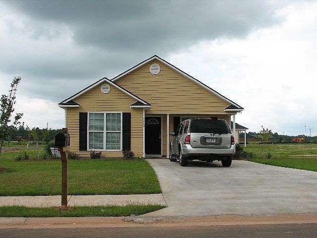 1st image of 1423 San Bernardino Way