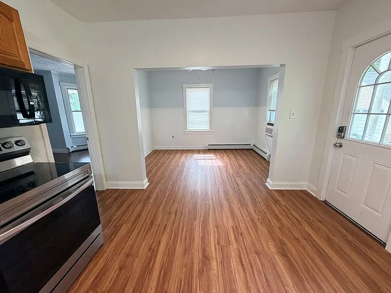 10 Shelby Ln #4 — Photo 6