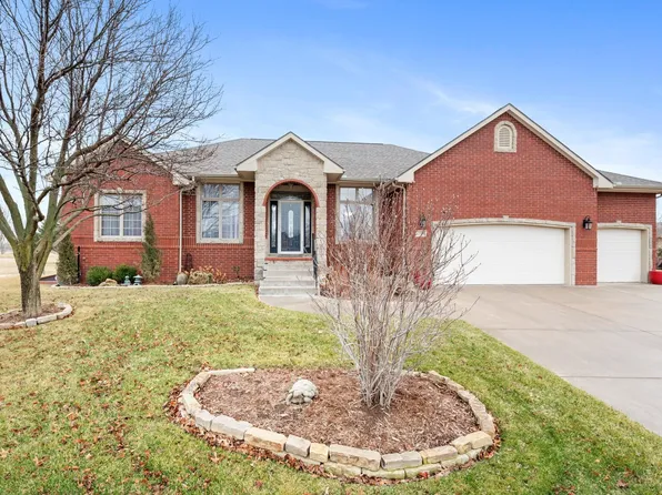 2118 S Triple Crown Ct, Wichita, KS 67230
