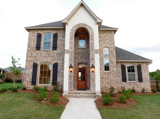 302 Loring Cir, Brandon, MS 39042