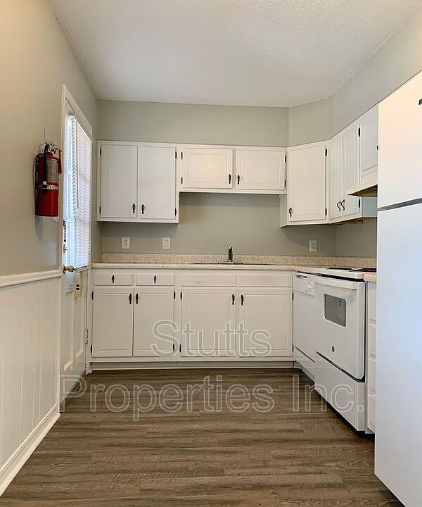 1st image of 1975 Darby Dr APT A-7