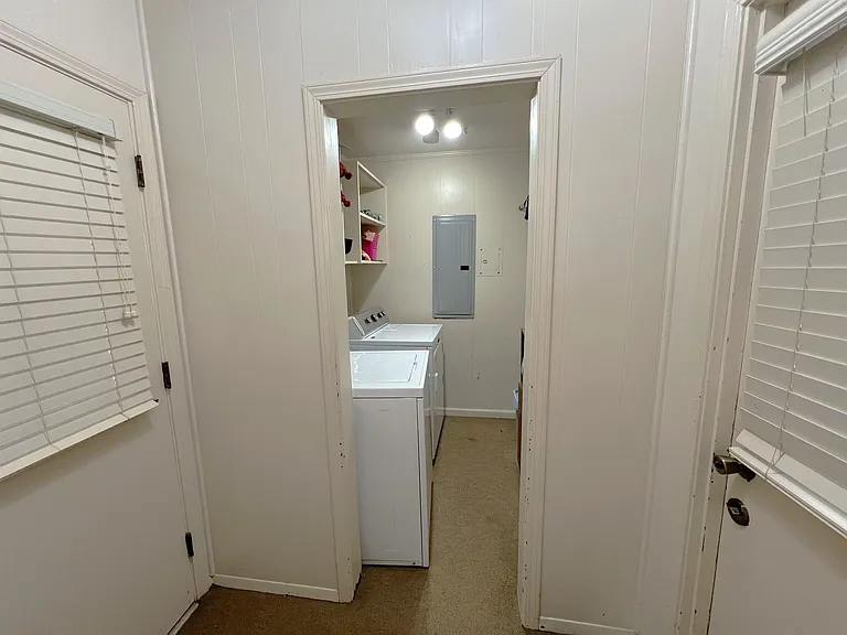 2440 Arthur Rd — Photo 16