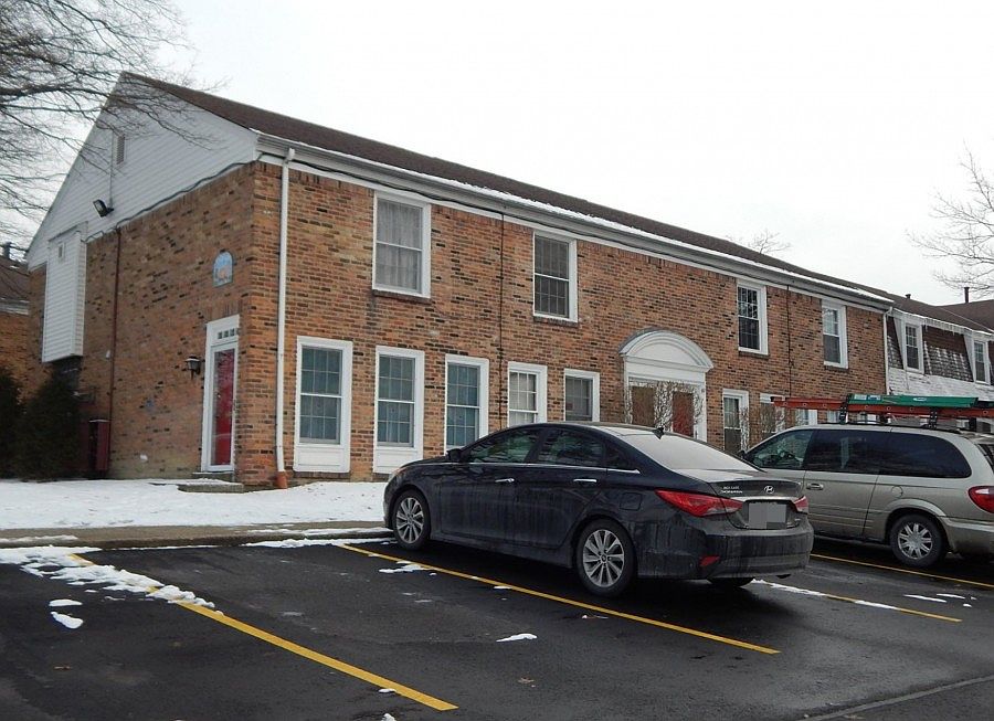 1st image of 9 Trenton Sq