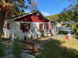 125 N Shore Rd, Byram Township, NJ 07821