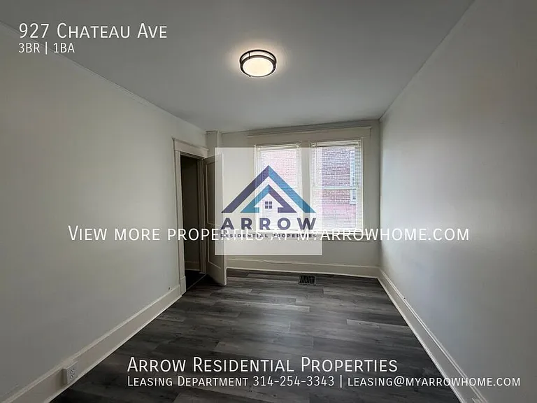 927 Chateau Ave — Photo 14