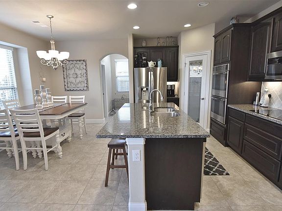 3rd image of 11300 Early Creek Ln