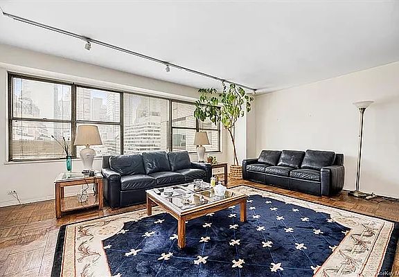 4th image of 303 E 57th St APT 14F