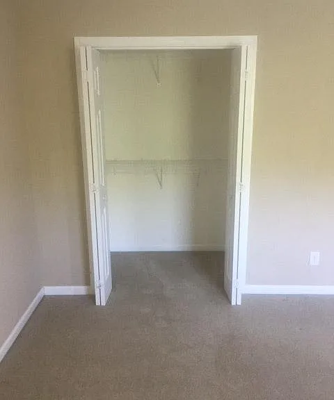 2928 Woodland Park Dr — Photo 21